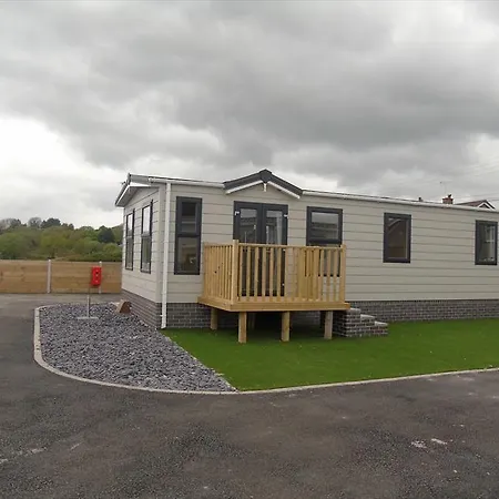 Lodge Hyattswood Lodges. Nr Brs Airport