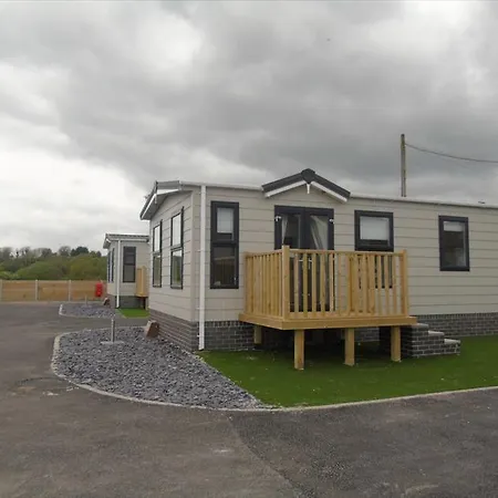 Lodge Hyattswood Lodges. Nr Brs Airport *